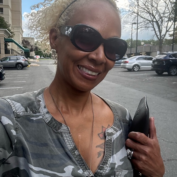 Low start bags wallets accessories - Picture 14 of 17